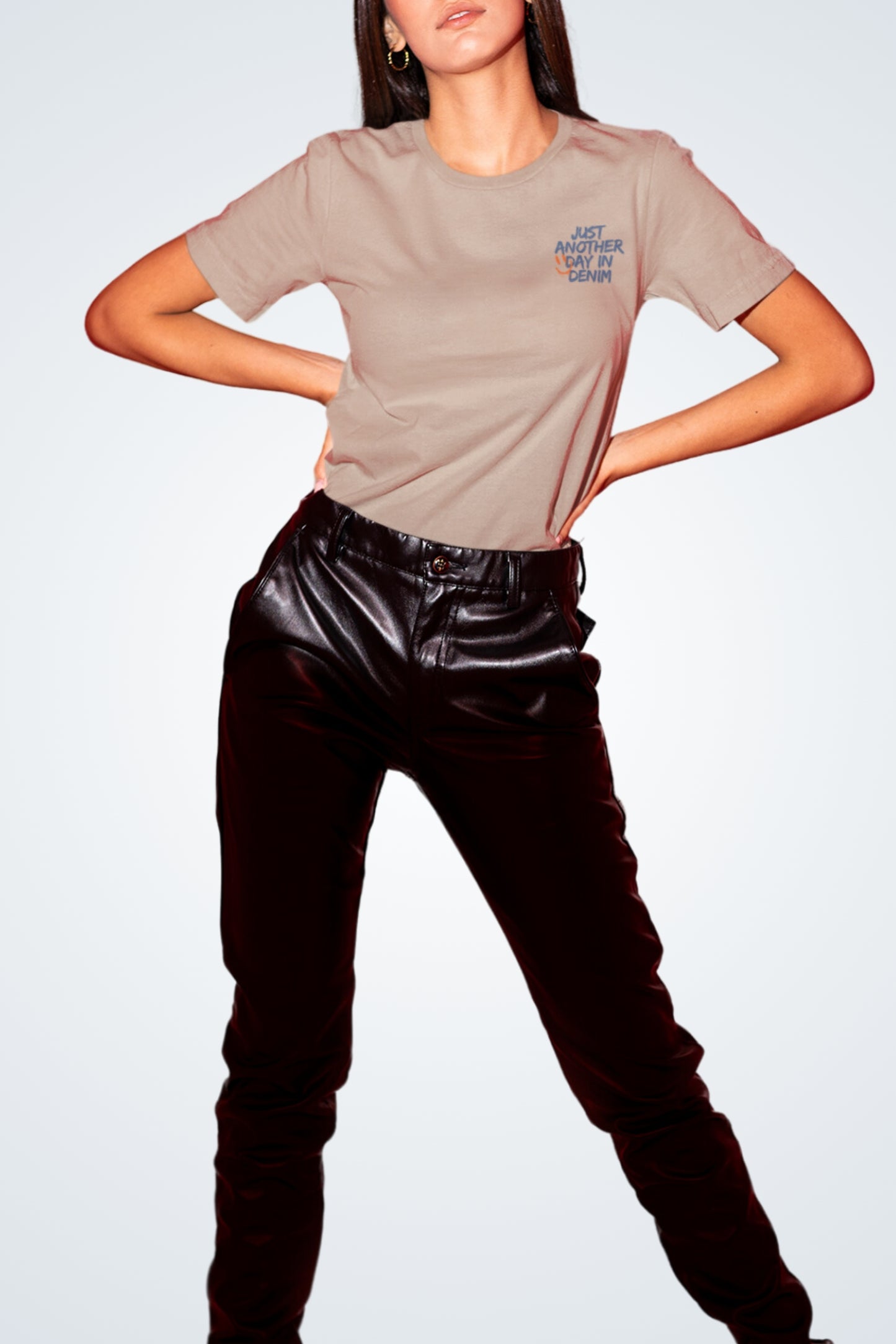 Klassisches Unisex T-Shirt - Just another Day in Denim