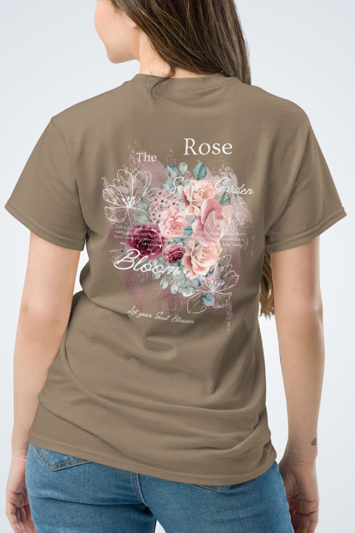 Klassisches T-Shirt - Bloom the Rose