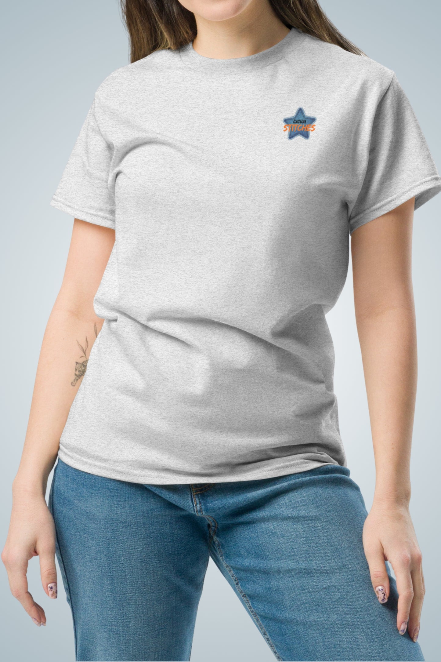 Klassisches Unisex T-Shirt - Casual Stiches