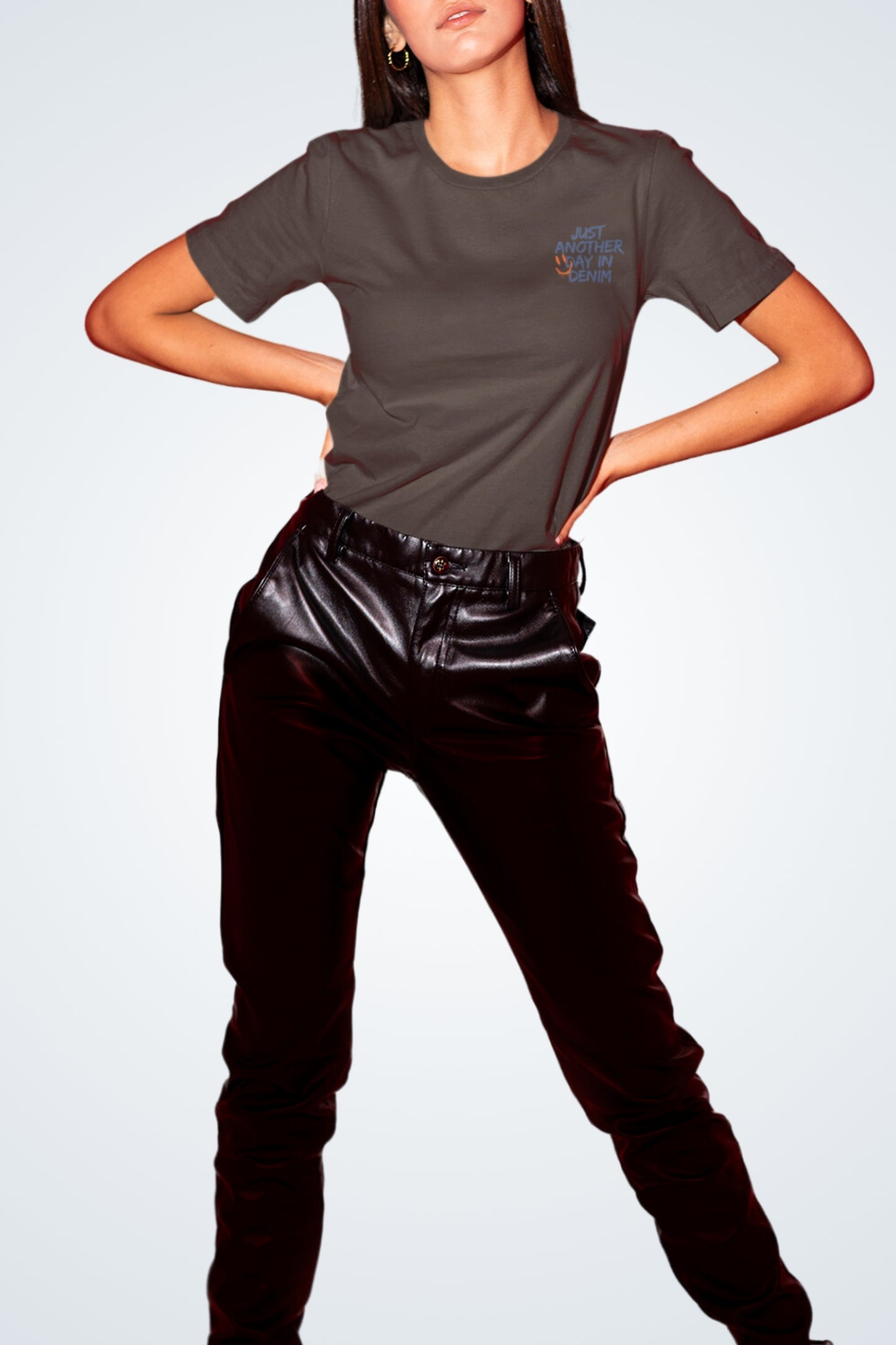 Klassisches Unisex T-Shirt - Just another Day in Denim