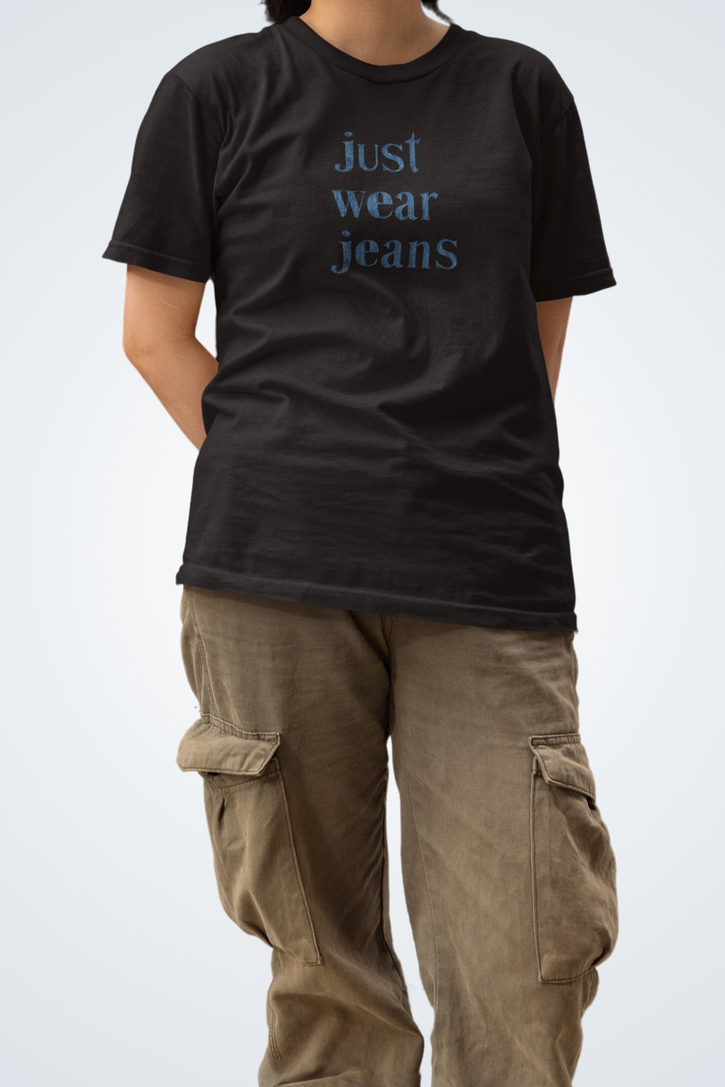 Klassisches Unisex T-Shirt - Just Wear Jeans