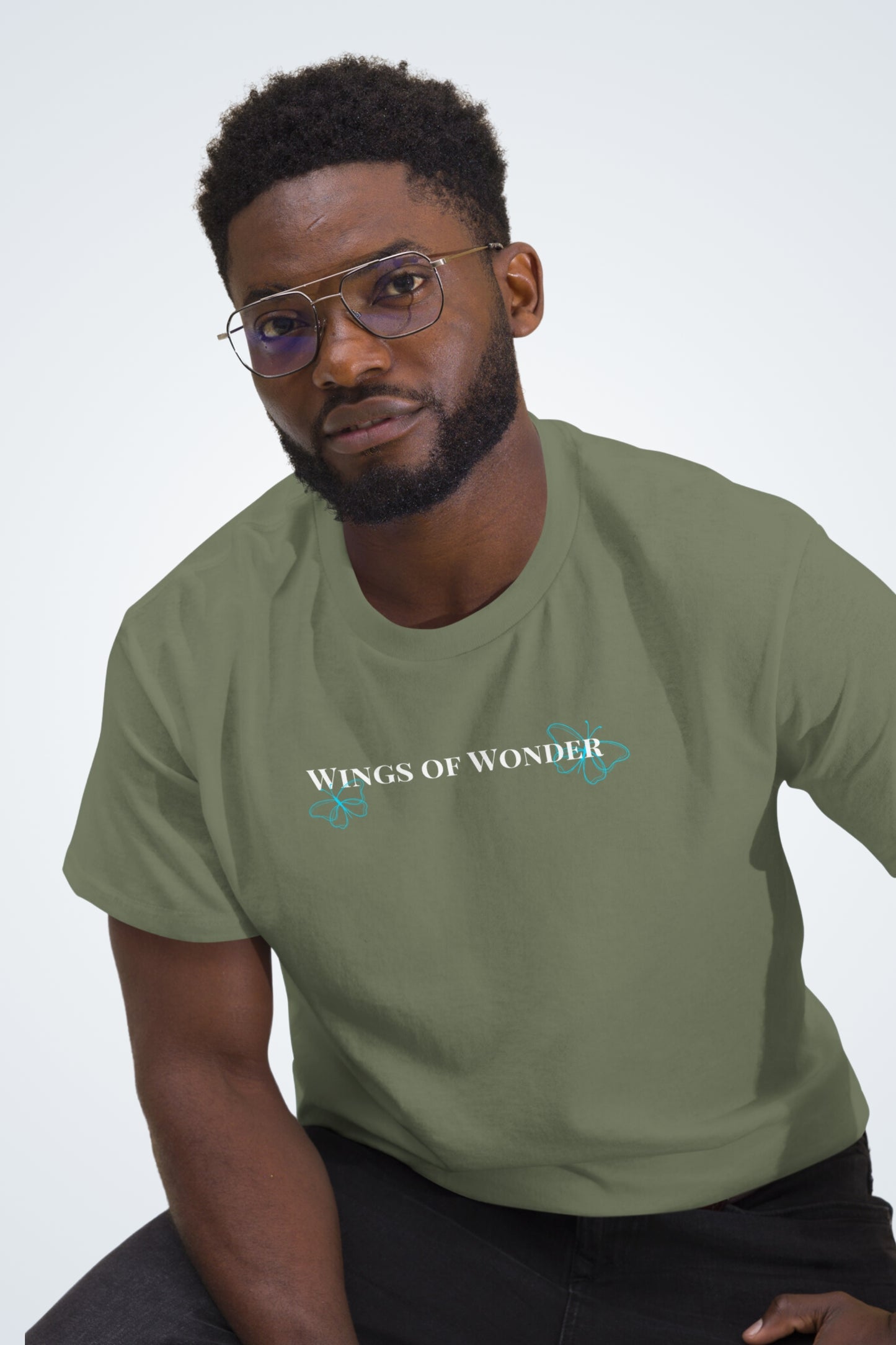 Klassisches Unisex T-Shirt - Wings of Wonder Blau