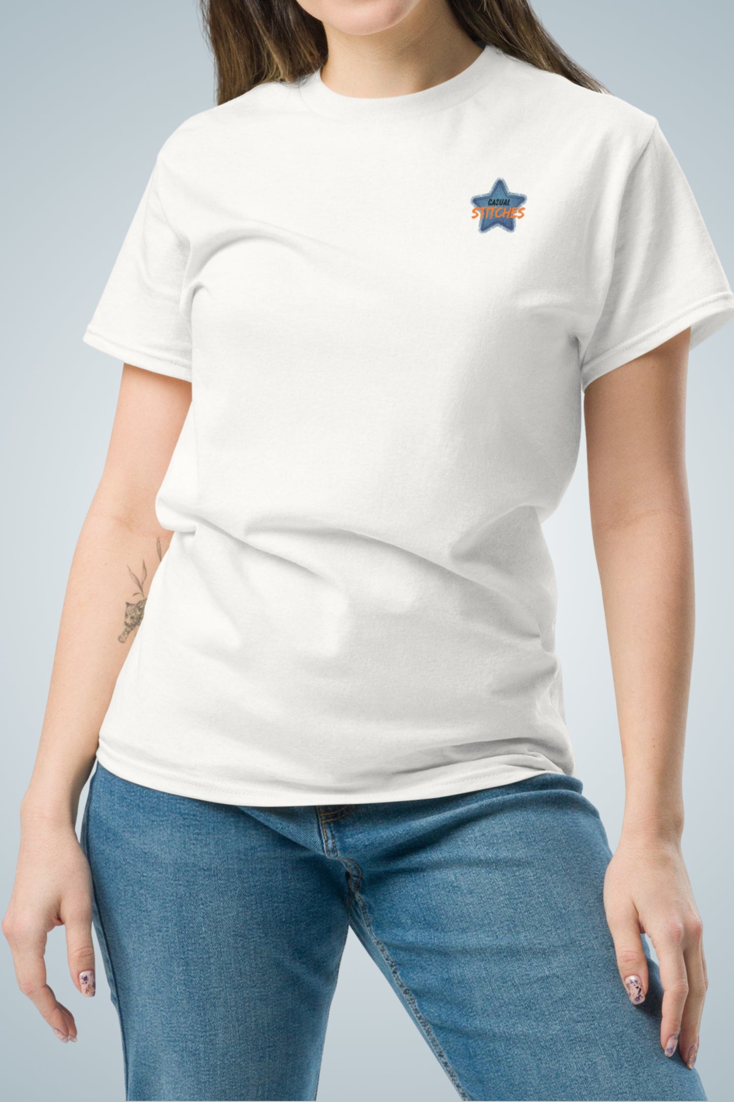 Klassisches Unisex T-Shirt - Casual Stiches