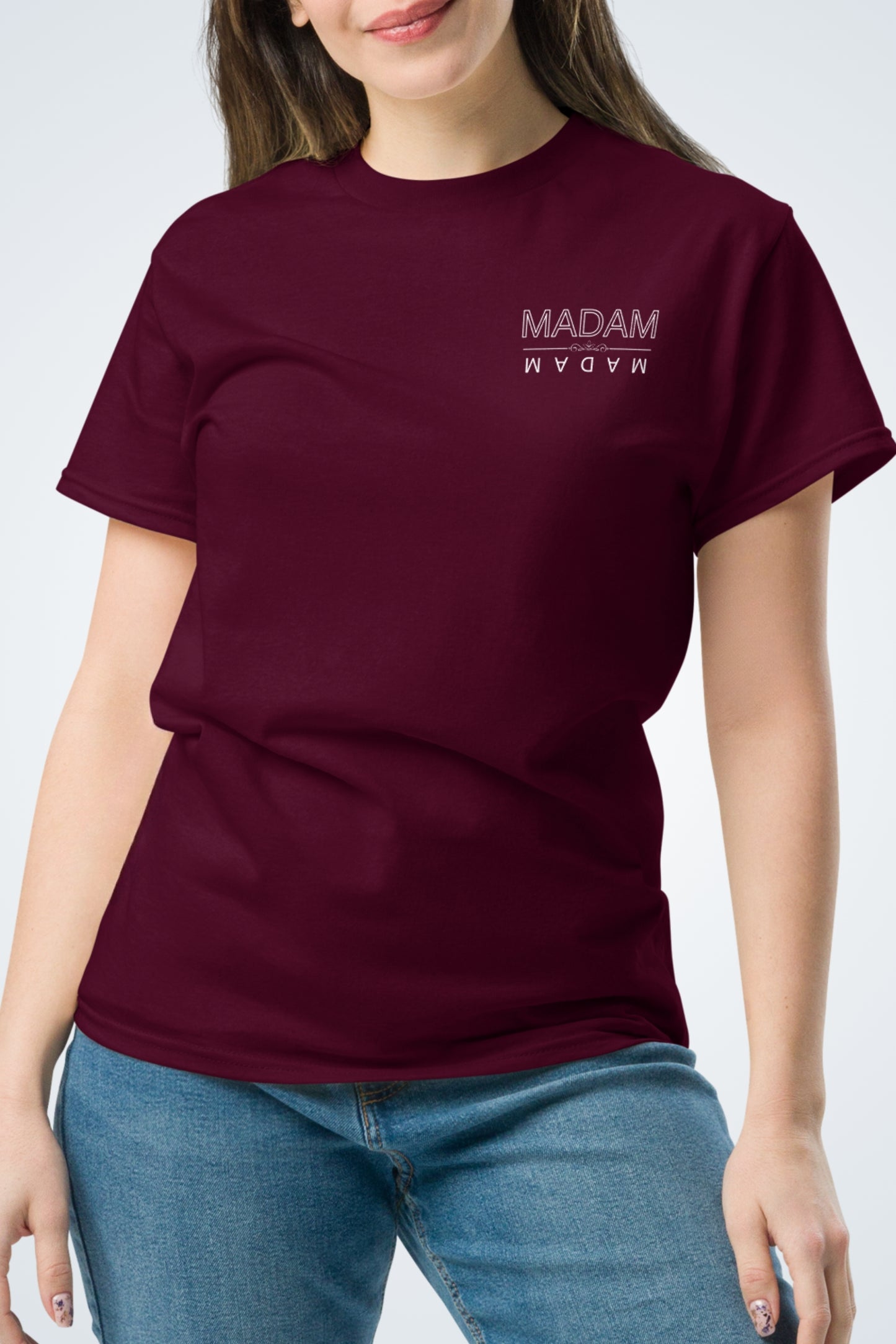 Klassisches Unisex T-Shirt - Madam