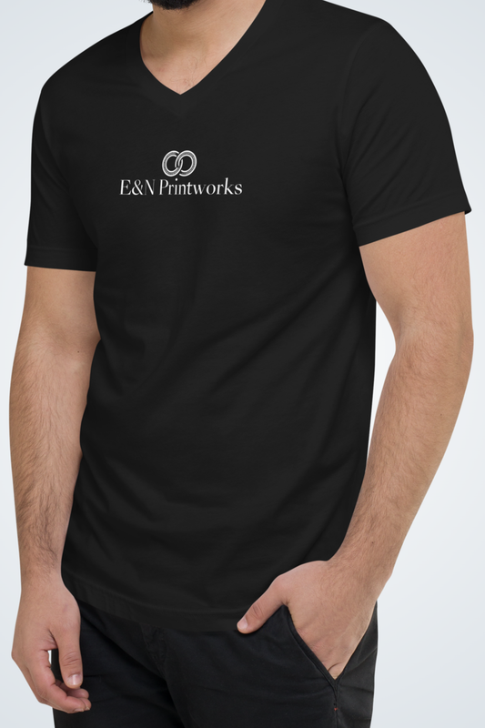 Kurzärmeliges Unisex-T-Shirt mit V-Ausschnitt - E&N PRINTWORKS|Schwarz|Vorne