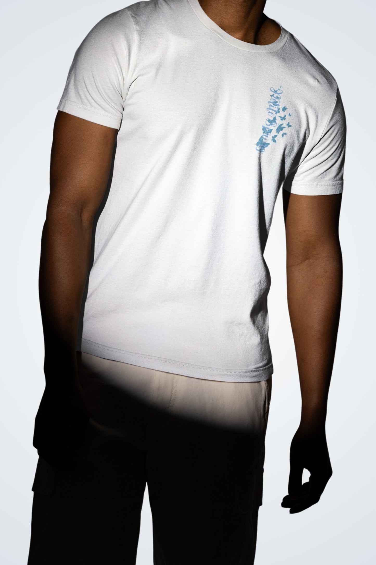 Klassisches Unisex T-Shirt - Petite Spring Blau