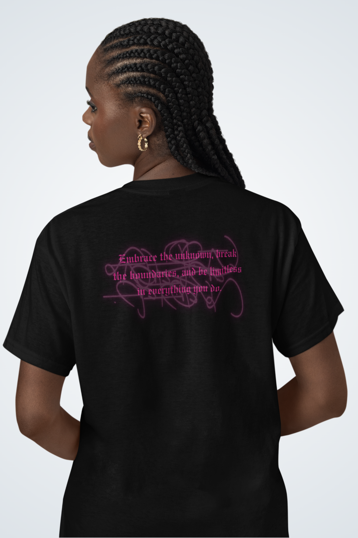 Klassisches Unisex T-Shirt - Be Limitless pink