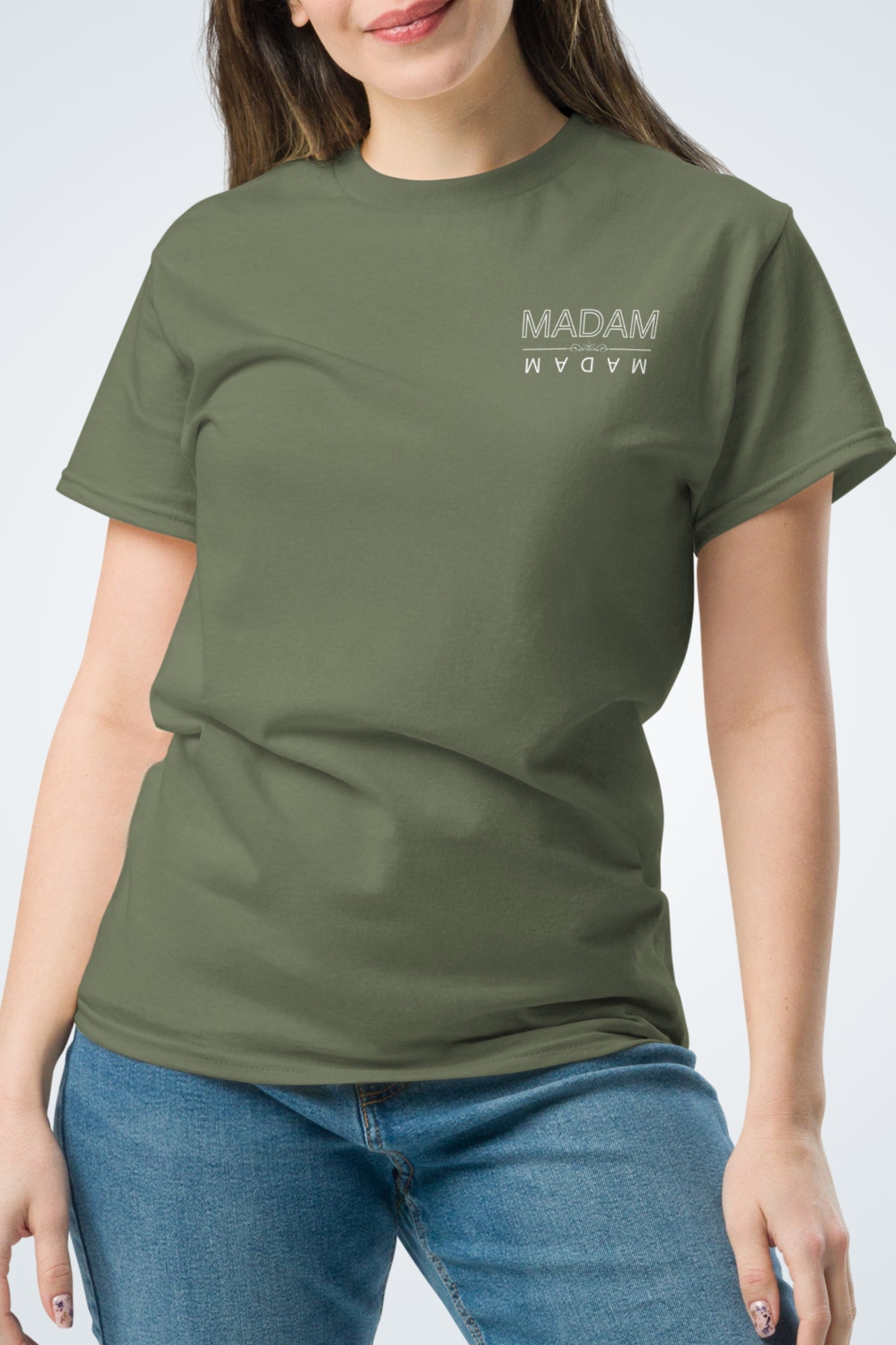 Klassisches Unisex T-Shirt - Madam